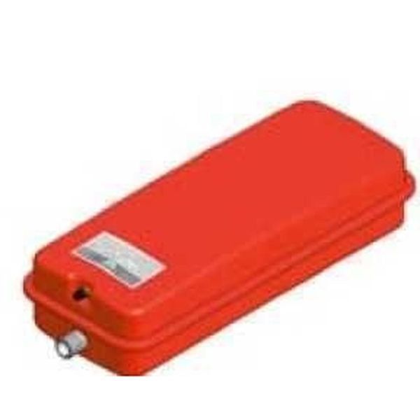 Бак Zilmet oem-pro для монтажа в котли Арт. 537 10л 1/2&Prime; 3bar прямокутний 000007836 фото